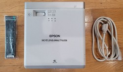 Máy chiếu Epson EF-100W