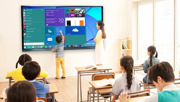 Cách chọn màn hình tương tác phù hợp với lớp học
